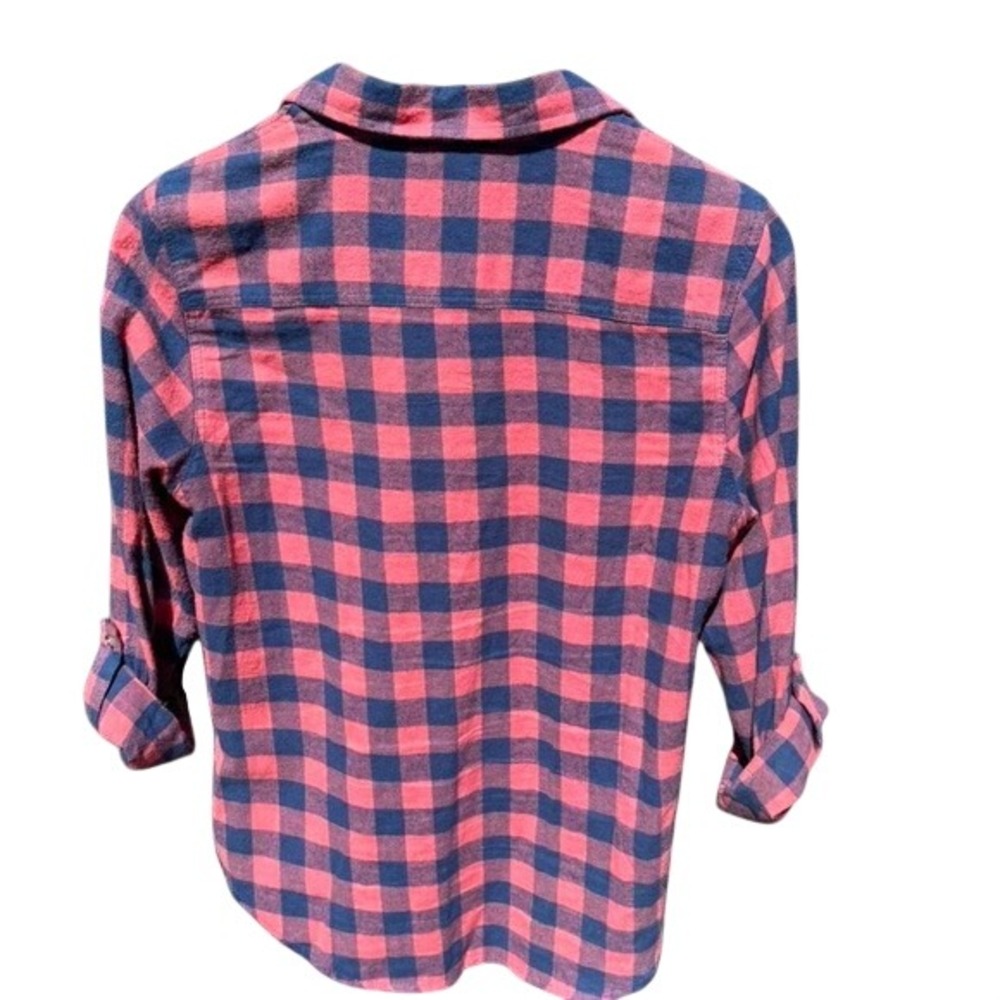 Flannel Button Down Women L Pink Navy Buffalo Plaid GOOD CONDITION - Picture 5 of 8